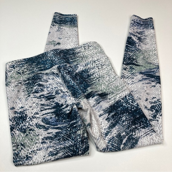 3/$30 Fabletics | Powerhold Fossil Snakeskin Print Leggings XS - Picture 5 of 5
